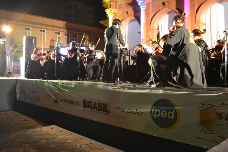Orquestra Sonidos de La Tierra traz ao palco clássicos da música